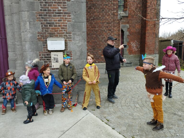 Carnaval Cowboys en indianen (11)