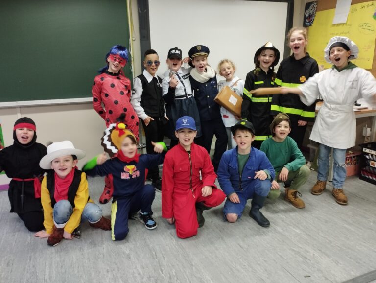 Carnaval thema Helden (1)